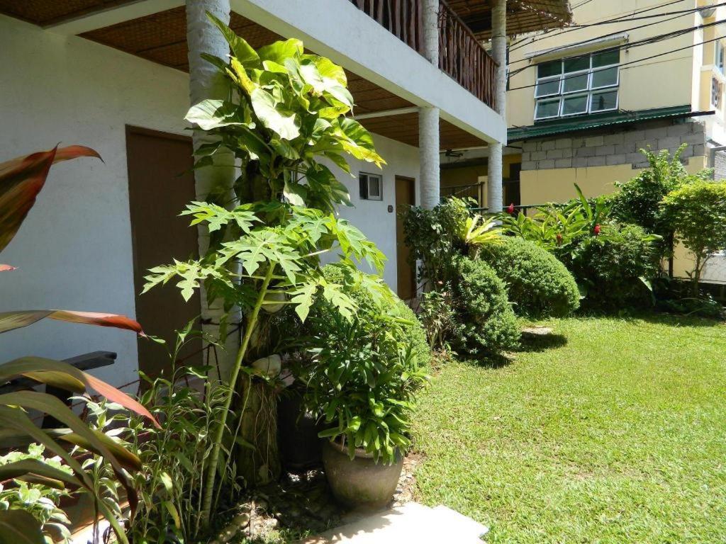 Fat Jimmy'S Hotel Boracay Balabag  Exterior photo
